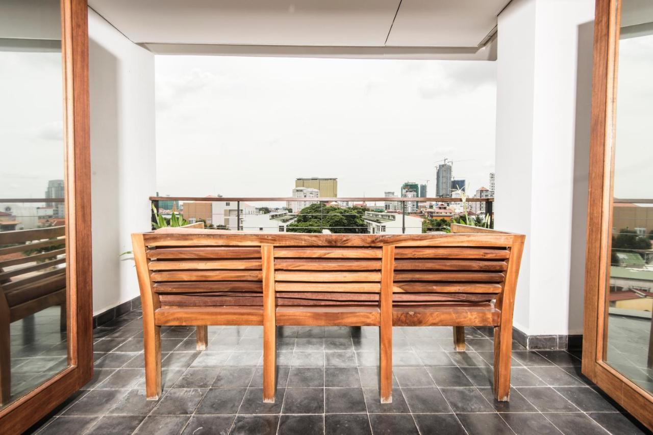 Patio Hotel & Urban Resort Phnom Penh Exterior foto