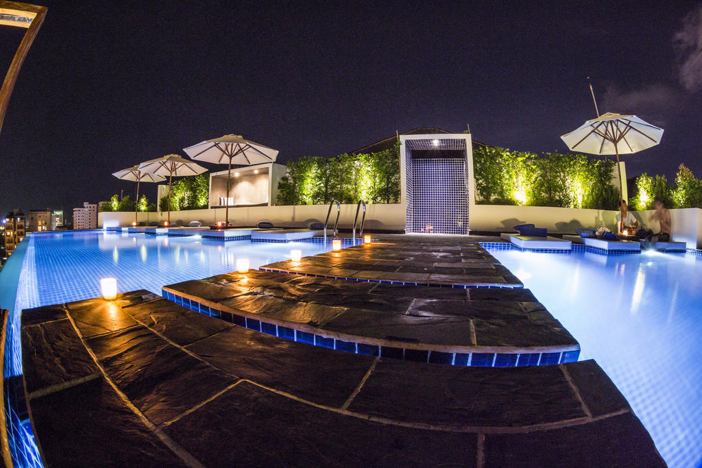 Patio Hotel & Urban Resort Phnom Penh Exterior foto